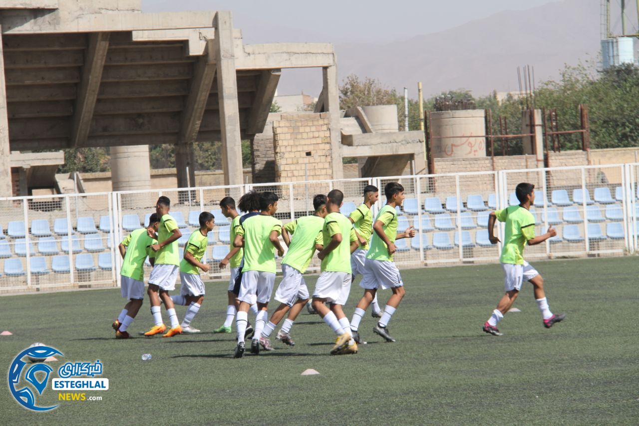 تیم نونهالان استقلال