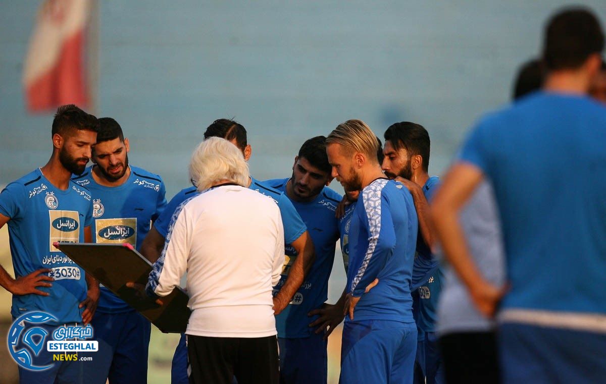 تمرین استقلال