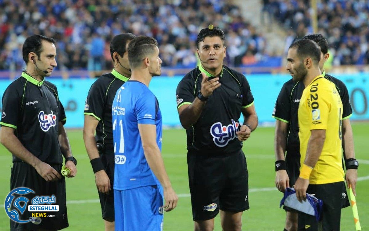 دیدار استقلال و سپاهان