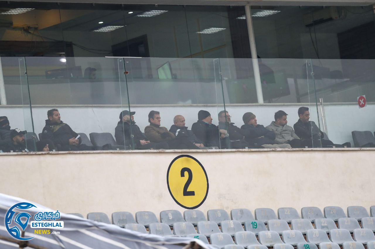 حواشی دیدار استقلال و تراکتور