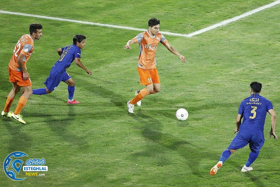 دیدار استقلال و سایپا