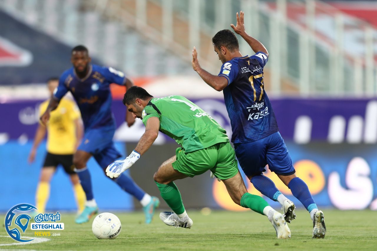 استقلال 0-2 سپاهان