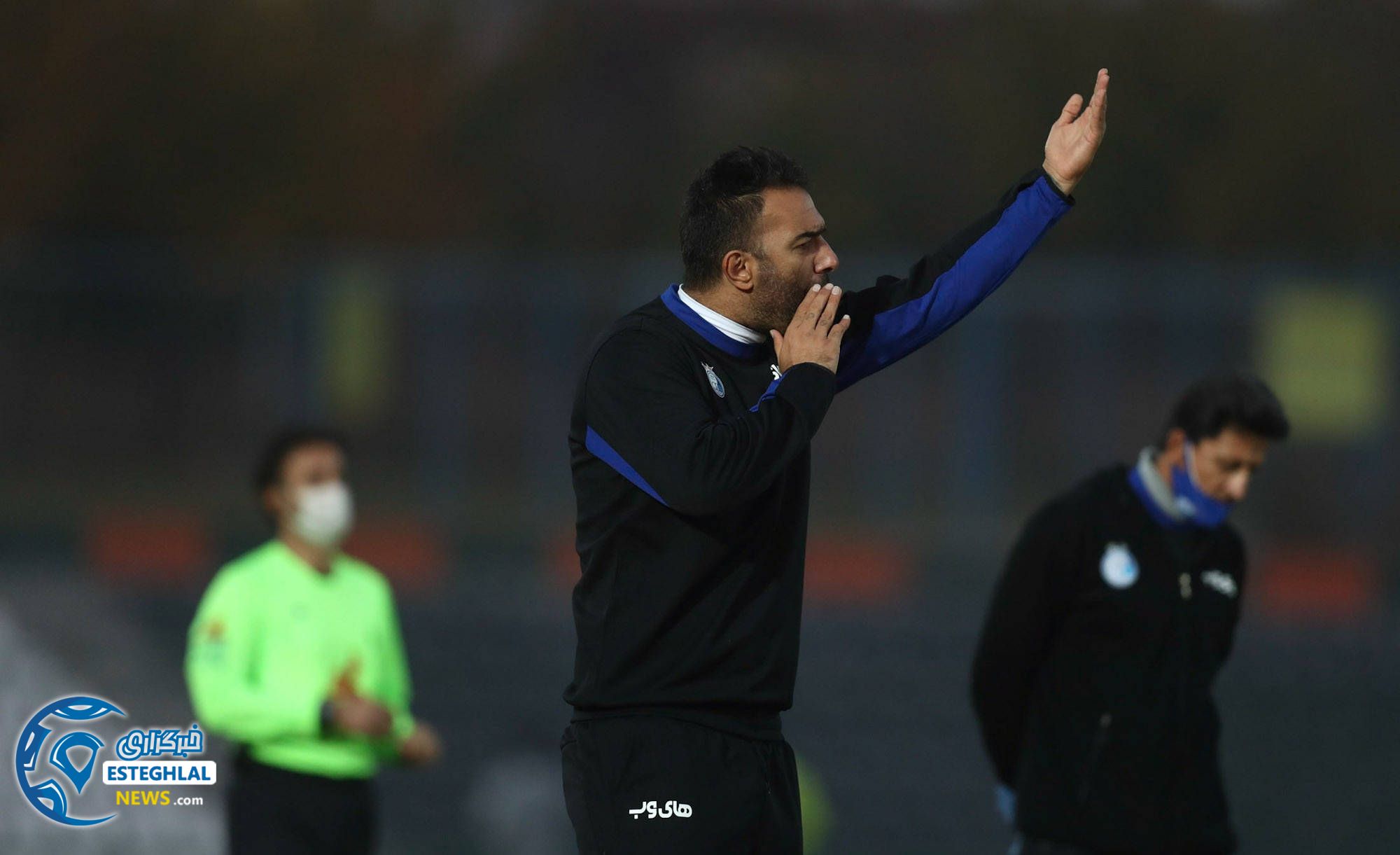 دیدار پیکان و استقلال