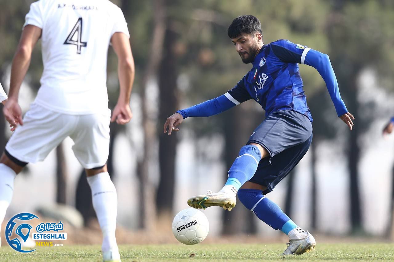 دیدار دوستانه استقلال و ملوان بندرانزلی