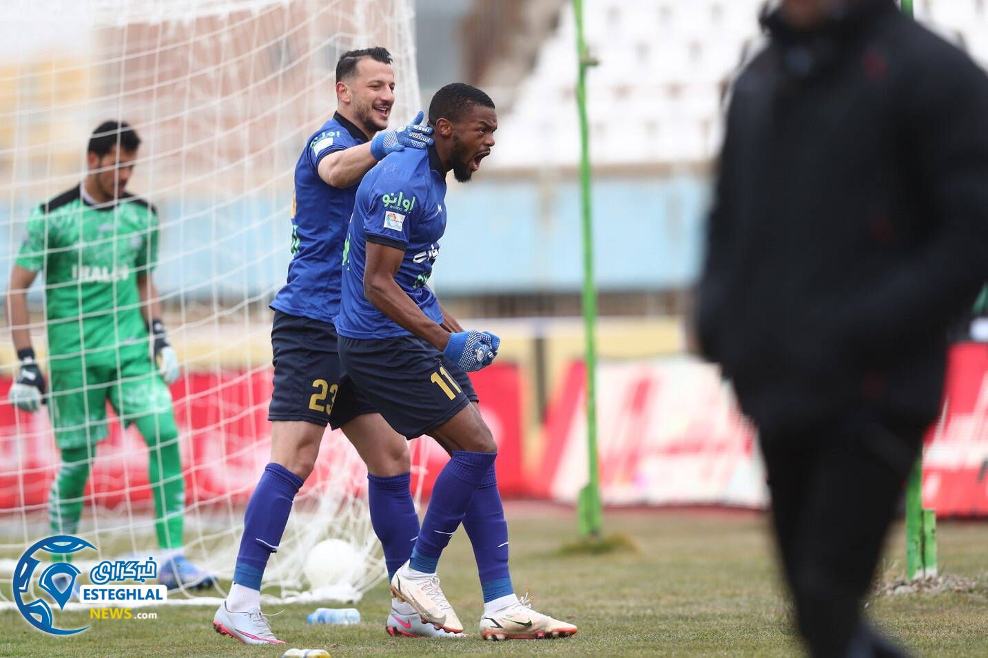 آلومینیوم اراک 1-1 استقلال