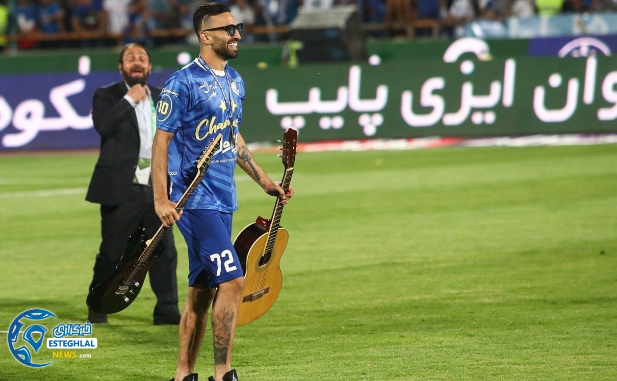 حواشی جشن قهرمانی استقلال