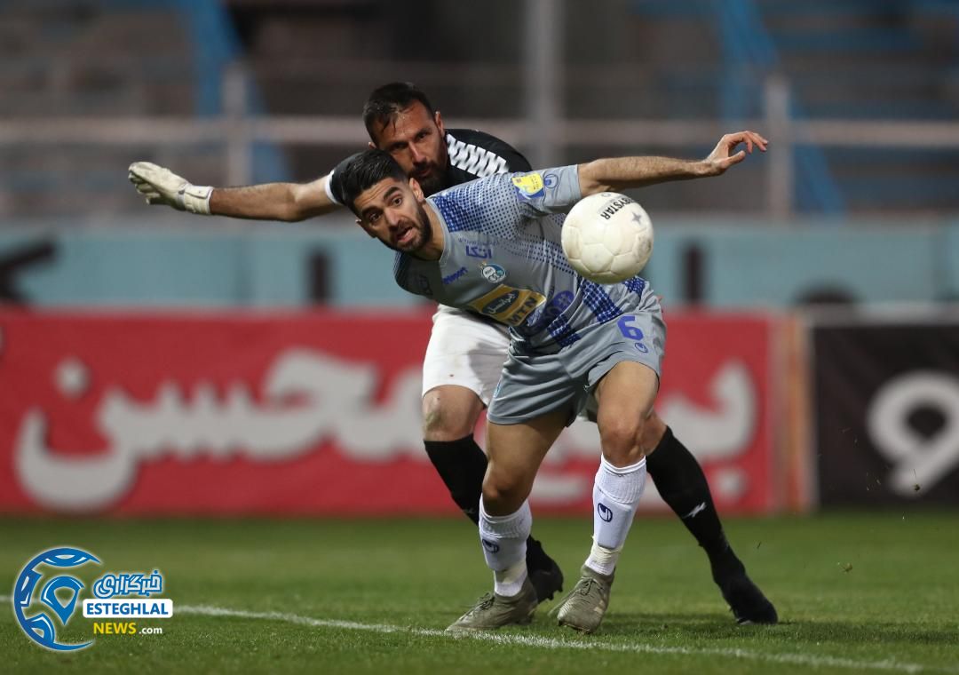 دیدار گل گهر و استقلال