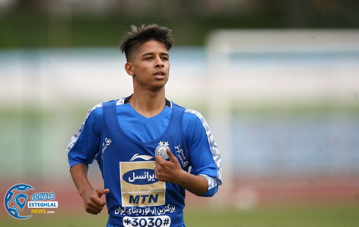 مهدی قائدی در تمرین استقلال