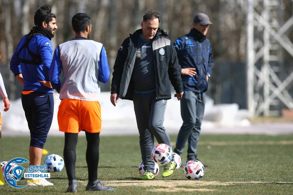 تمرین استقلال