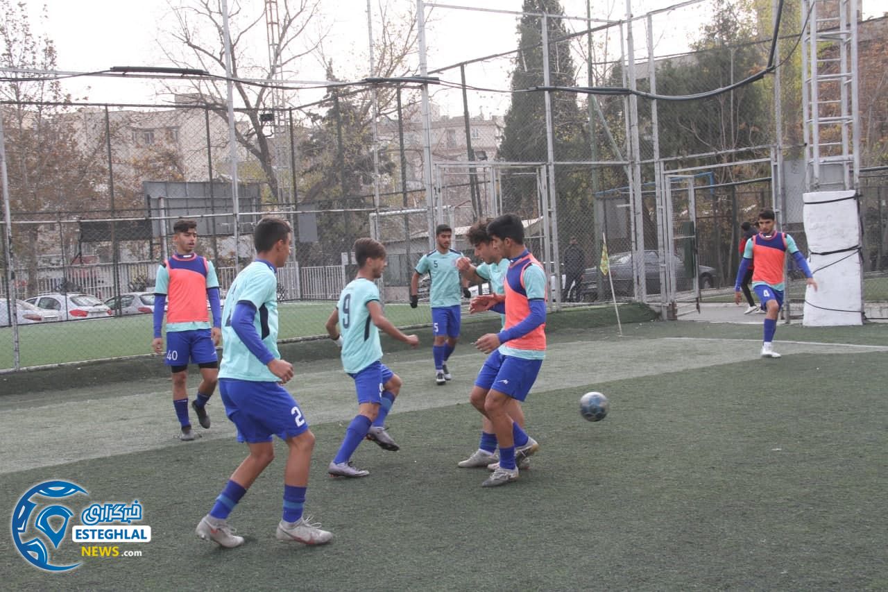 تیم نوجوانان استقلال