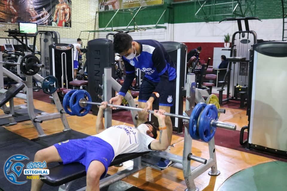 تمرین وزنه استقلال