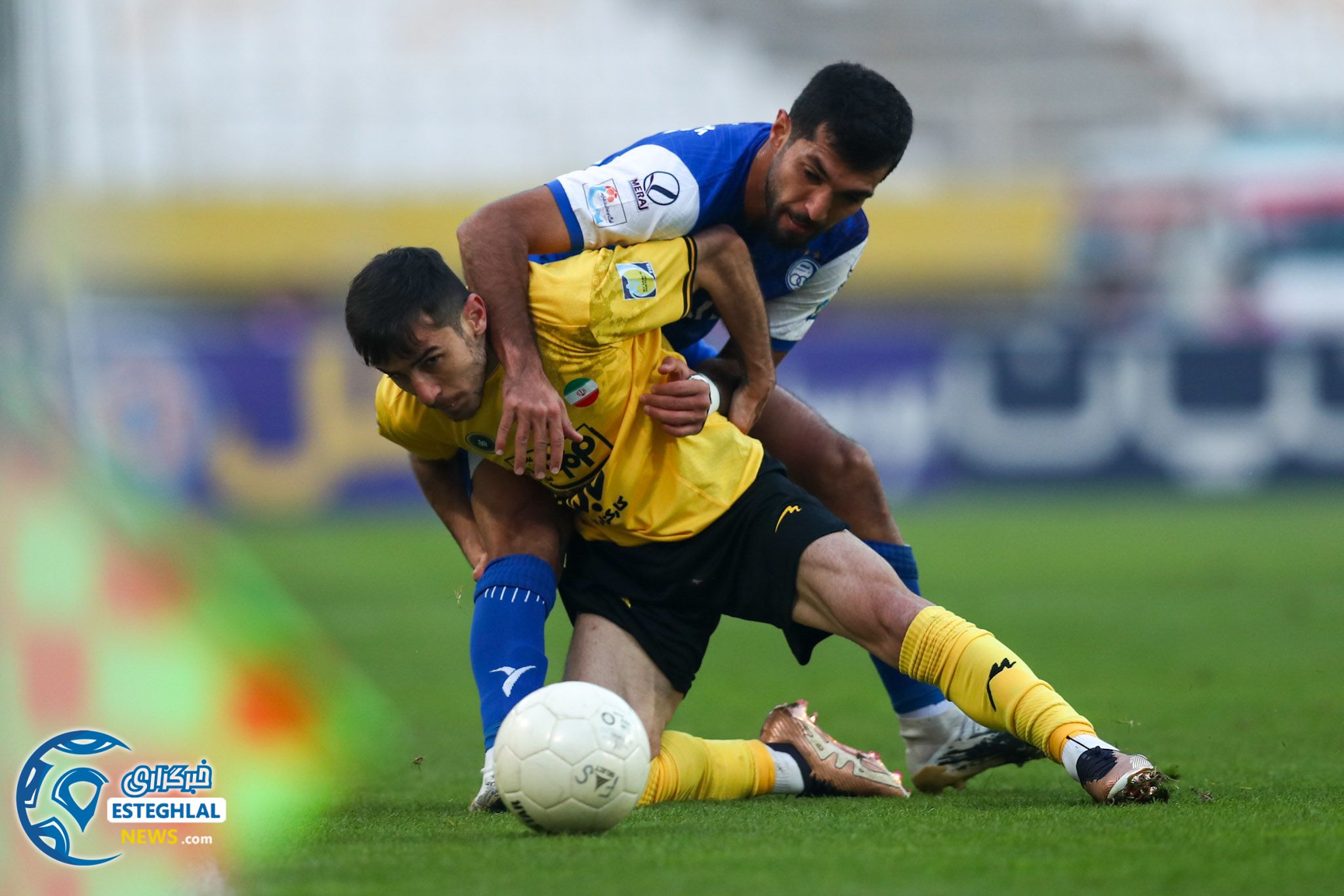 سپاهان 2-1 استقلال(تاج) 