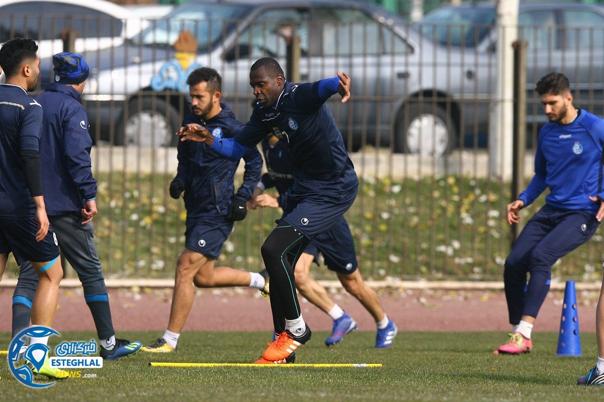 تمرین استقلال